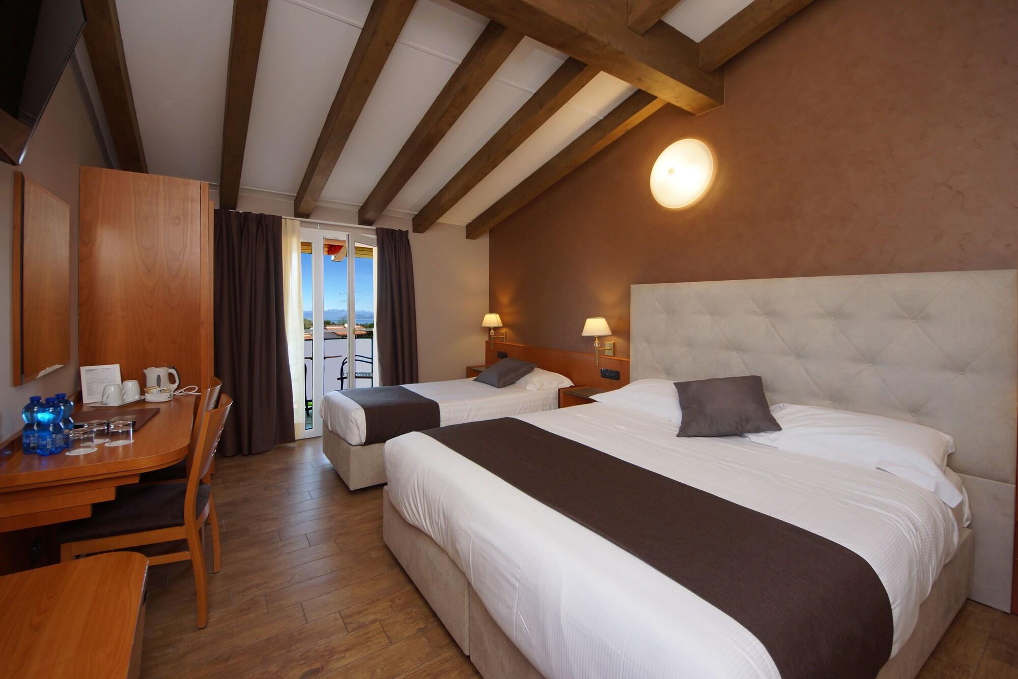 Hotel Clarin 14 By Dori 3*