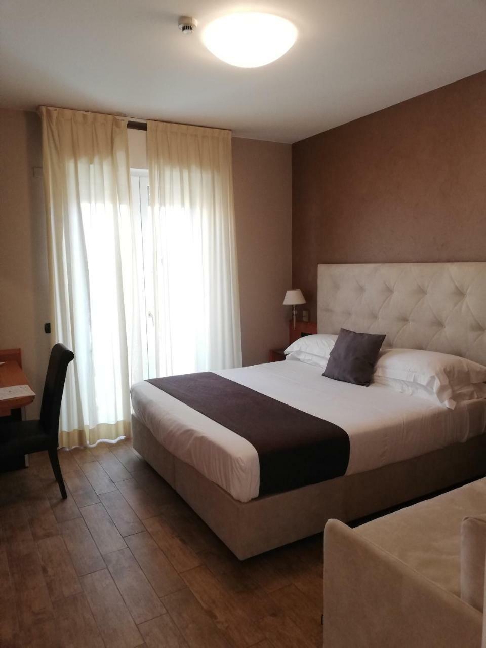 Hotel Clarin 14 By Dori
