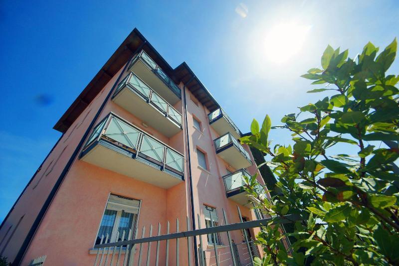 Hotel Clarin 14 By Dori Peschiera del Garda